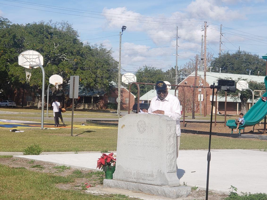 Rev. Zack Lyde Remembers Fallen Veterans