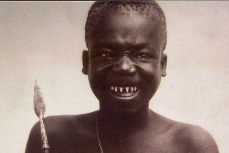 a boy who grew up in a zoo